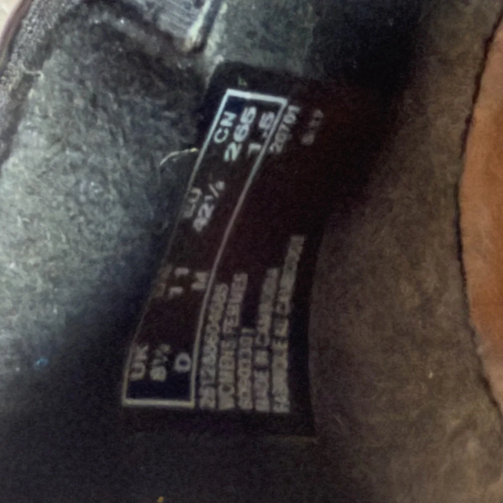 Clark’s Elegant Black Women's Flats - Picture 3 of 3